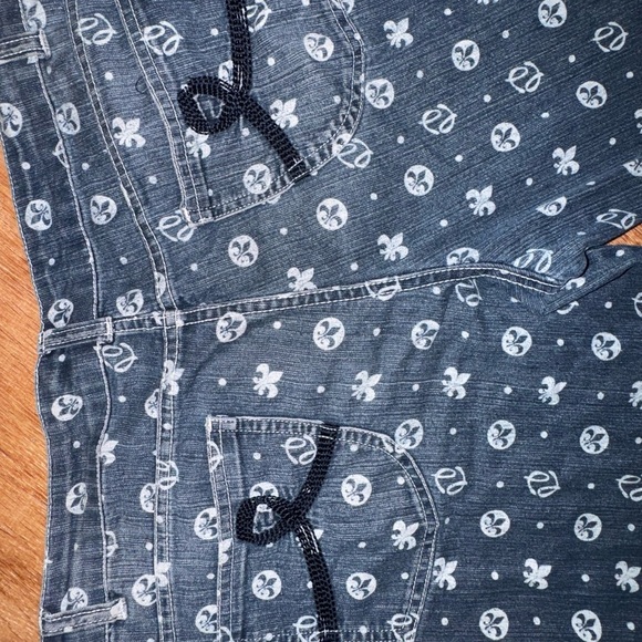 Floral Patterned Wide Leg Jeans - Picture 5 of 5